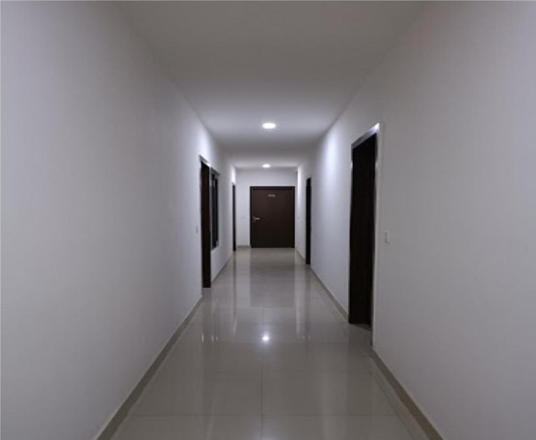 Supreme Guest House By Wb Inn آغْرا المظهر الخارجي الصورة